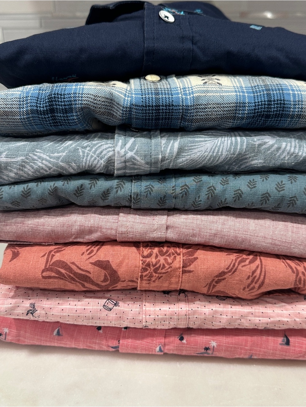 NWOT Men’s Short-Sleeve Shirt 100% Cotton Sold Individually Pick your Design - Picture 10 of 16